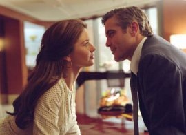 Catherine Zeta-Jones and George Clooney in Intolerable Cruelty